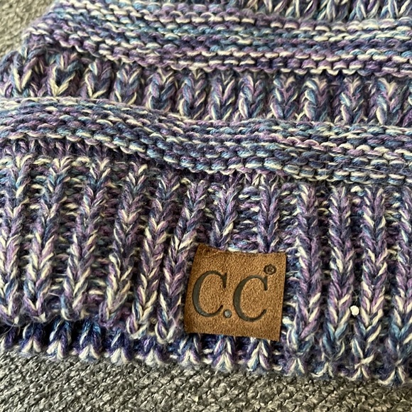 Purple / blue CC hat! Great condition, open to all offers! - Picture 2 of 3